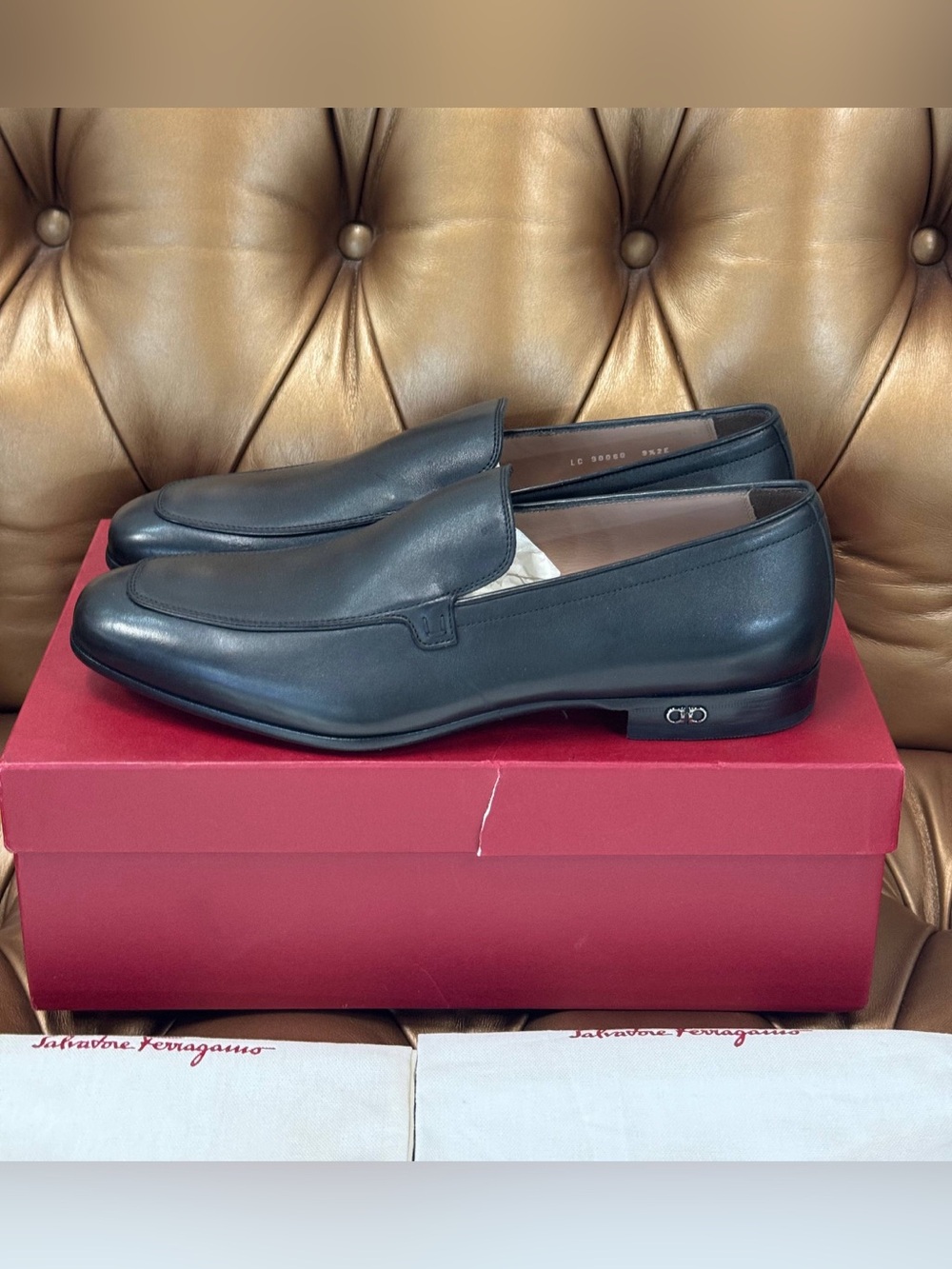 NEW Salvatore Ferragamo Ridley Leather Loafers Gancini Black Dress Shoes SZ 9.5
